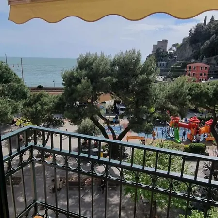 Casa Vittoria بيت ضيافة مونتيروسّو ال ماري