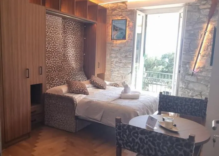Casa Vittoria 4* Монтероссо-аль-Маре
