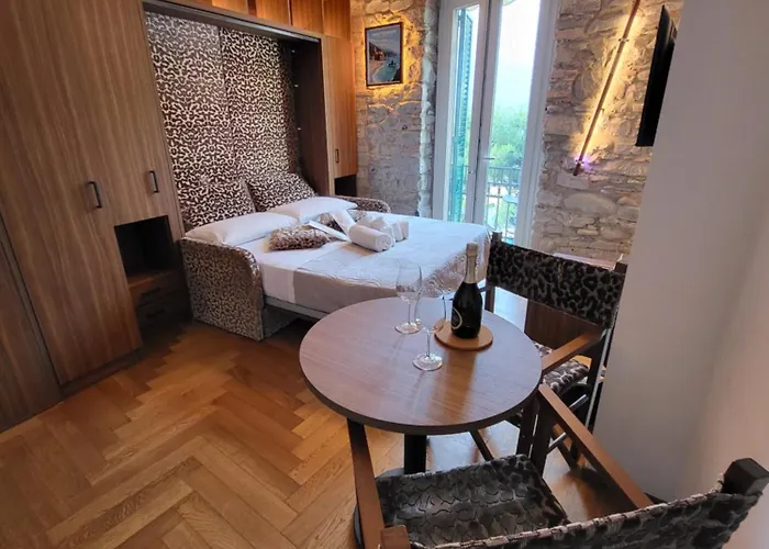 Casa Vittoria 4* Монтероссо-аль-Маре