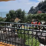 Casa Vittoria ゲストハウス モンテロッソ・アル・マーレ