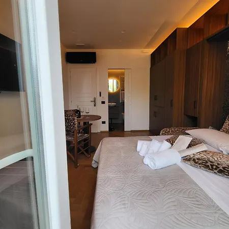 Casa Vittoria Pensión Monterosso al Mare
