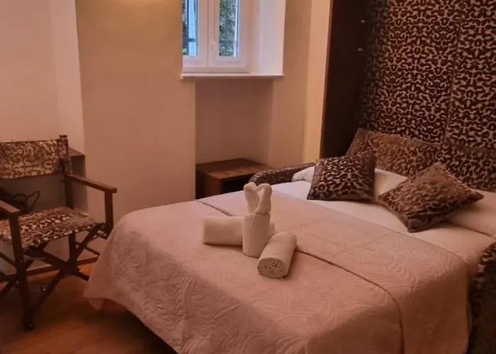 Casa Vittoria Affittacamere 4*